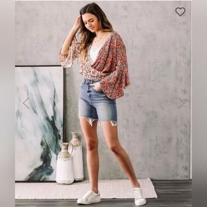 Vervet buckle shorts